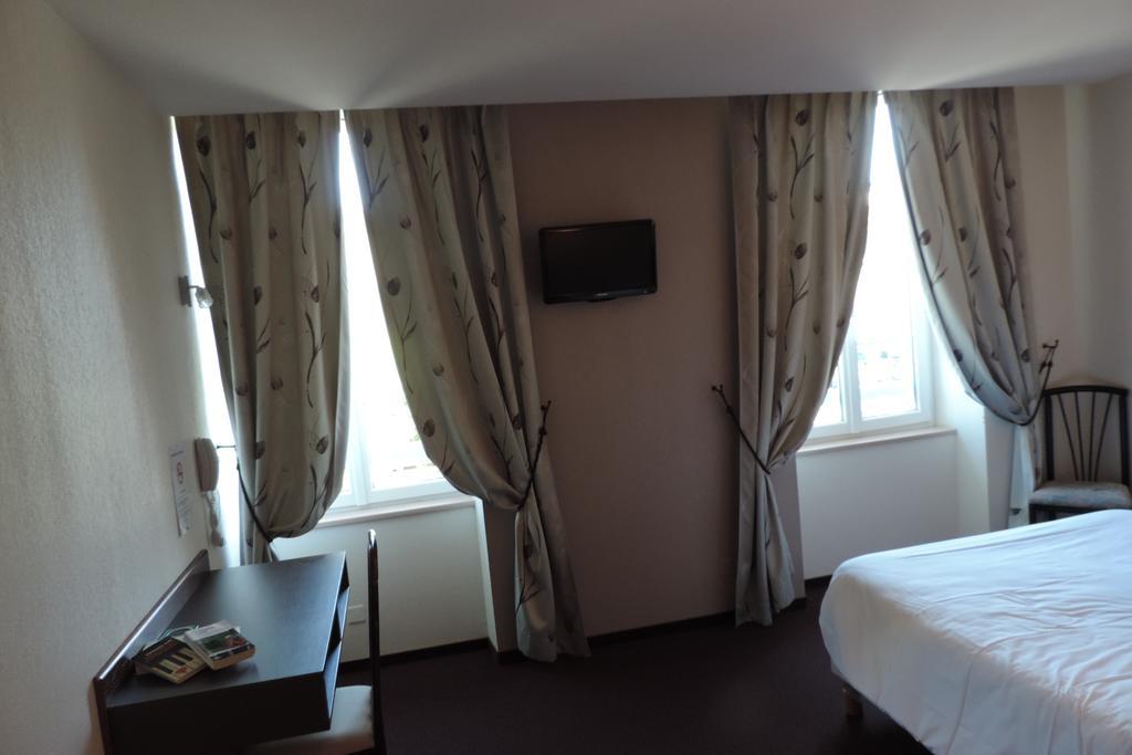 Hotel De France Espalion Esterno foto